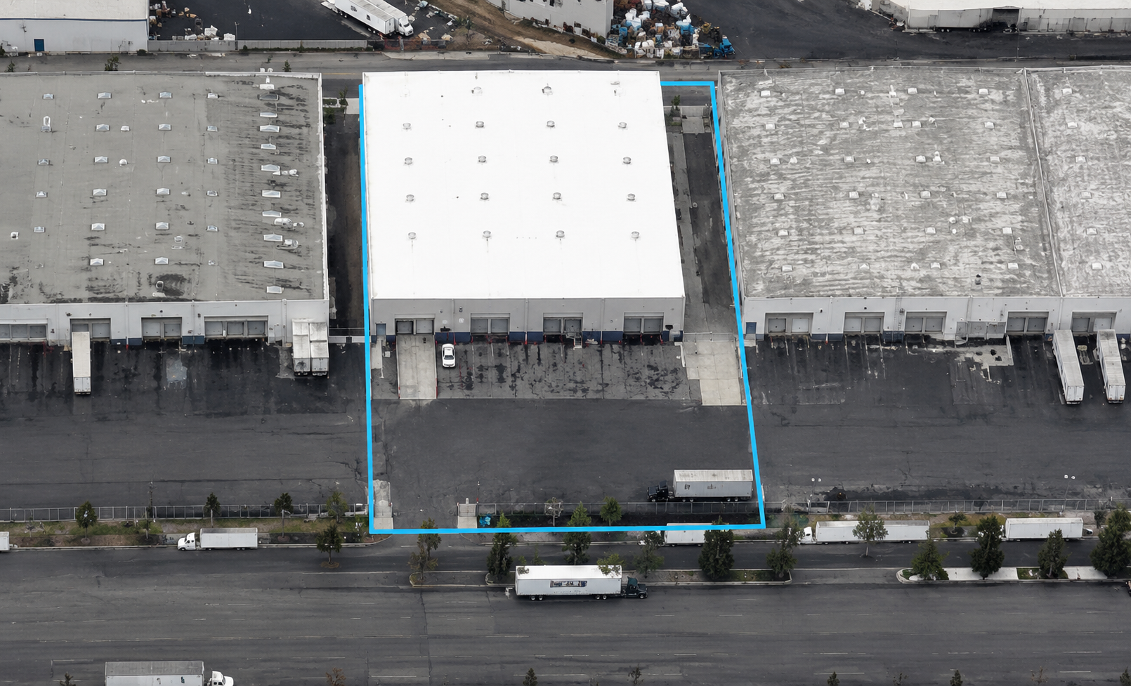 La Mirada distribution center aerial view